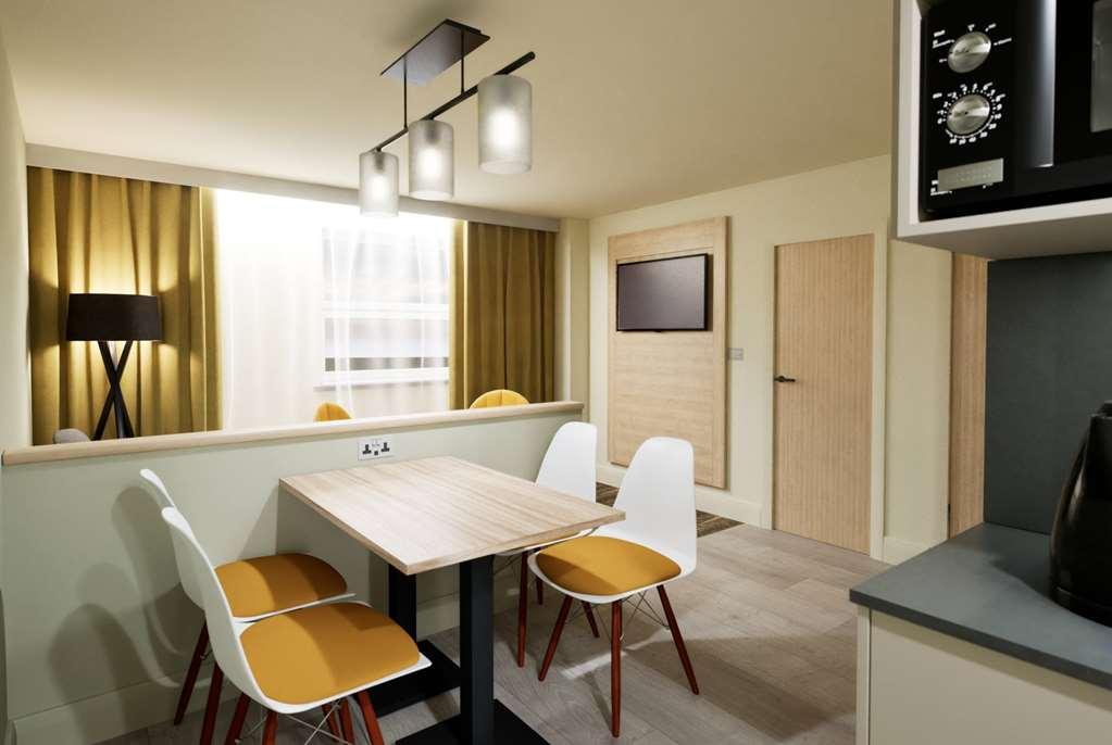 Super 8 By Wyndham Chester East Cameră foto